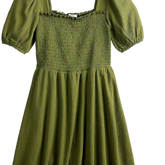 Puff sleeve baby doll dress - Picture 1 of 8
